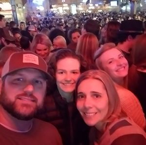 Meet your Posher, Cliff